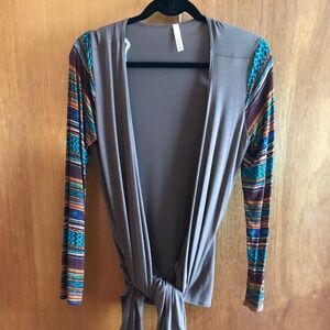 Soft, lightweight cardigan light brown turquoise size small NWOT